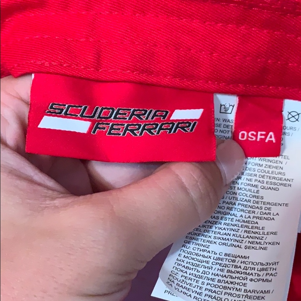 Ferrari Hat - Picture 2 of 2